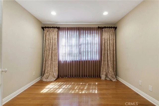 4525 Vista De Oro Avenue, Woodland Hills, CA 91364