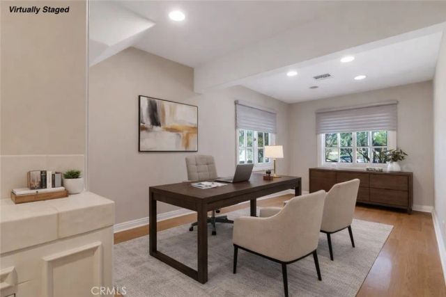 4525 Vista De Oro Avenue, Woodland Hills, CA 91364