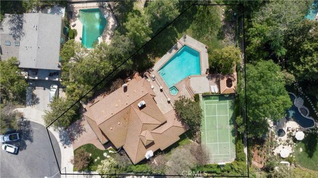 4525 Vista De Oro Avenue, Woodland Hills, CA 91364