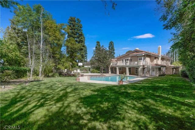 4525 Vista De Oro Avenue, Woodland Hills, CA 91364