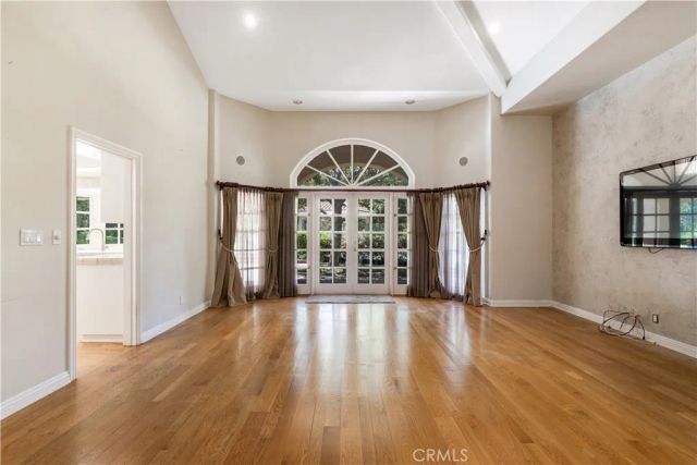 4525 Vista De Oro Avenue, Woodland Hills, CA 91364