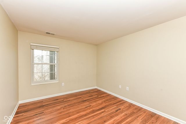 9216 Wadsworth Court, Fishers, IN 46037