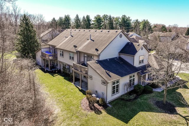 9216 Wadsworth Court, Fishers, IN 46037