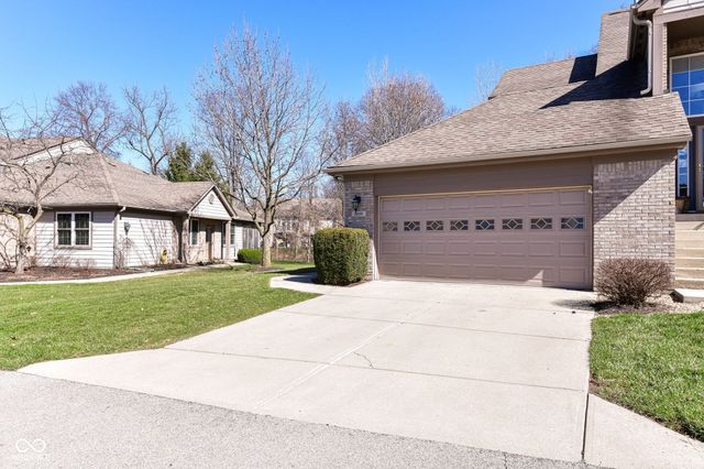 9216 Wadsworth Court, Fishers, IN 46037