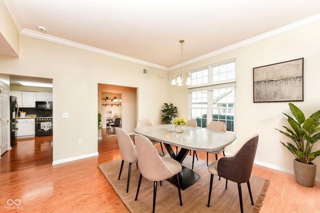 9216 Wadsworth Court, Fishers, IN 46037