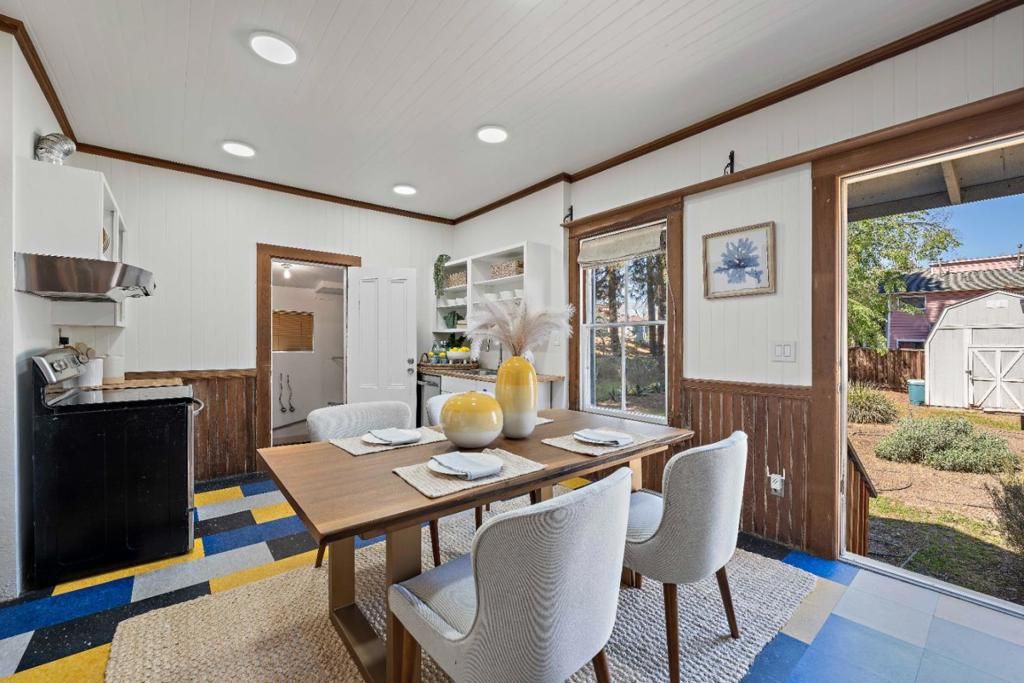 Image 35 of property listing at 163 Carrie Street, San Jose, CA 95112