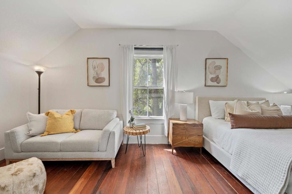 Image 56 of property listing at 163 Carrie Street, San Jose, CA 95112