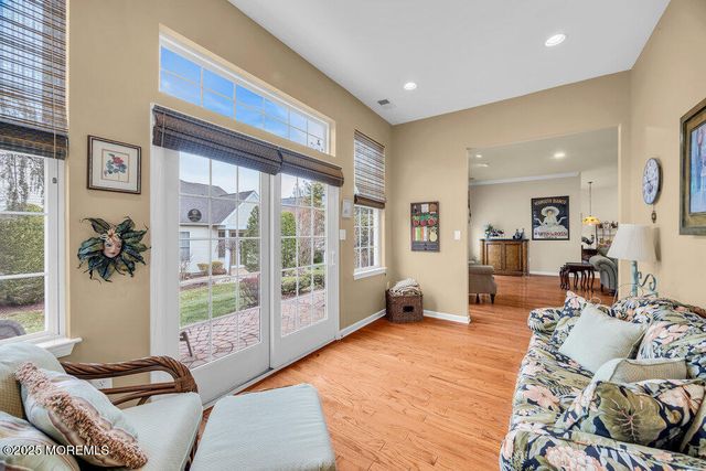 19 Torrey Pines Drive, Monroe, NJ 08831