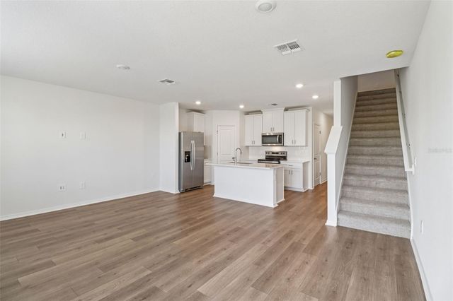 705 SPARTINA WAY, Lady Lake, FL 32159