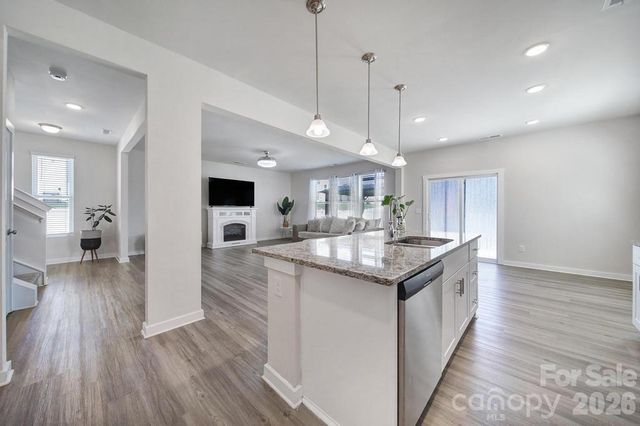 635 Synclaire Place, Rock Hill, SC 29730