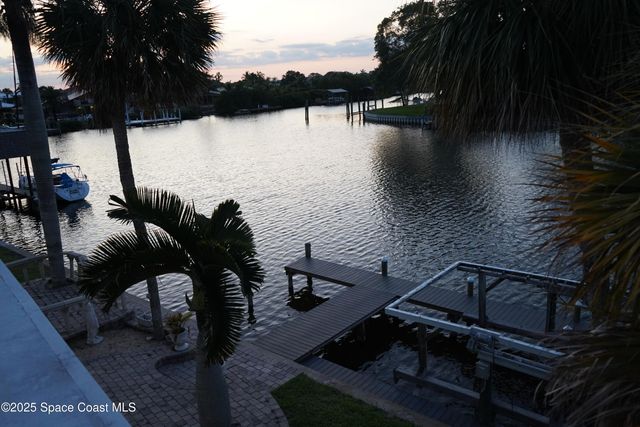 345 S Point Court, Satellite Beach, FL 32937