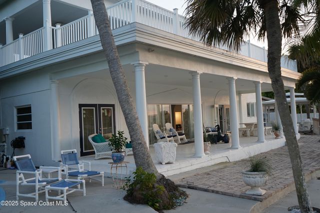 345 S Point Court, Satellite Beach, FL 32937