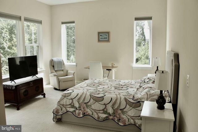 124 PIMPERNEL PL, Lake Frederick, VA 22630