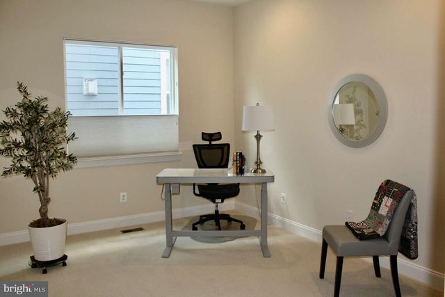 124 PIMPERNEL PL, Lake Frederick, VA 22630