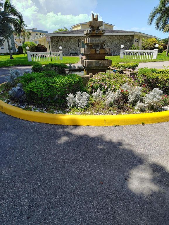 4341 NW 16th Street Apt 211, Lauderhill, FL 33313