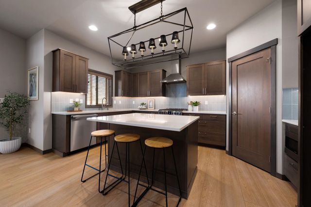 13733 N Mayfair Ln, Spokane, WA 92205