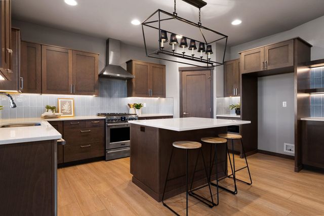 13733 N Mayfair Ln, Spokane, WA 92205