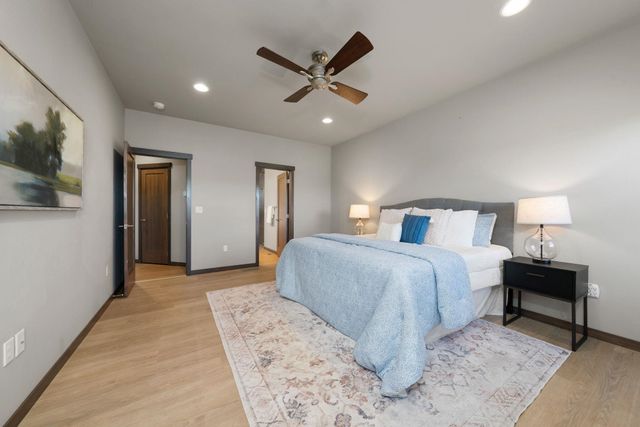 13733 N Mayfair Ln, Spokane, WA 92205