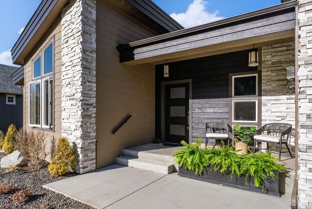 13733 N Mayfair Ln, Spokane, WA 92205