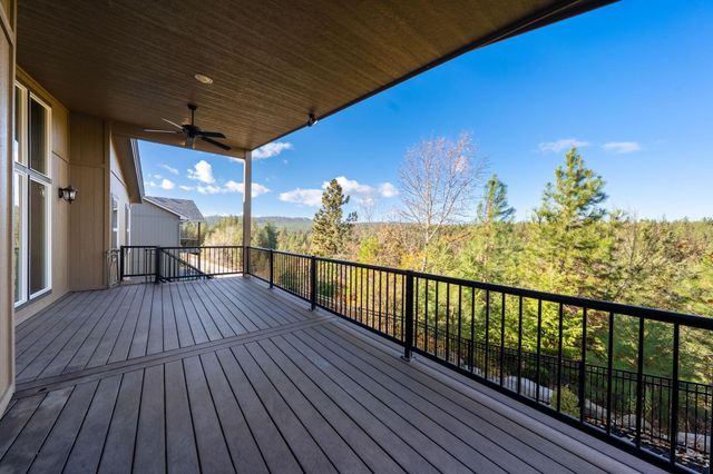 13733 N Mayfair Ln, Spokane, WA 92205