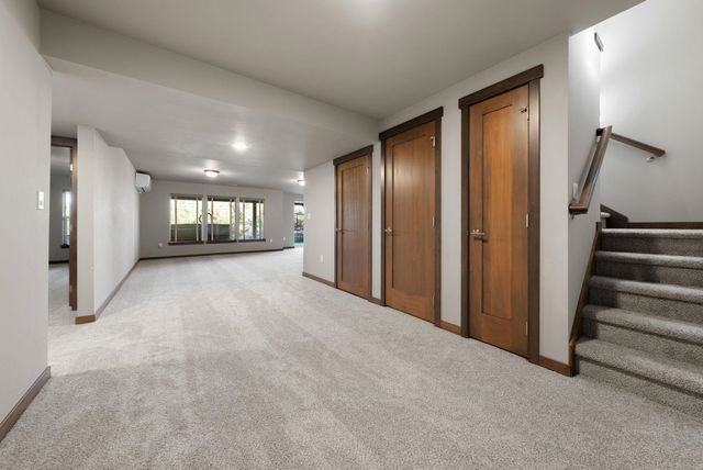 13733 N Mayfair Ln, Spokane, WA 92205