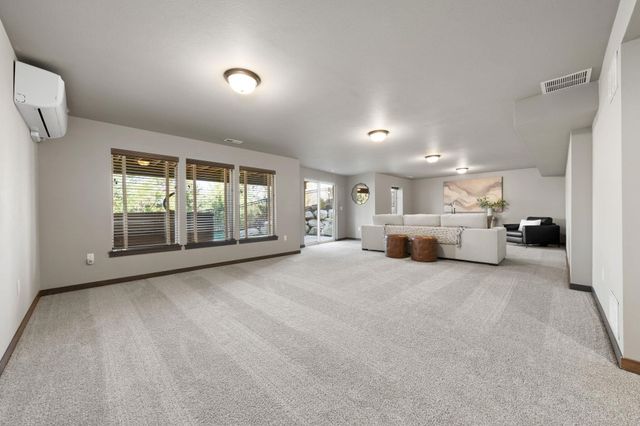 13733 N Mayfair Ln, Spokane, WA 92205