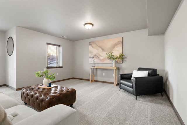 13733 N Mayfair Ln, Spokane, WA 92205