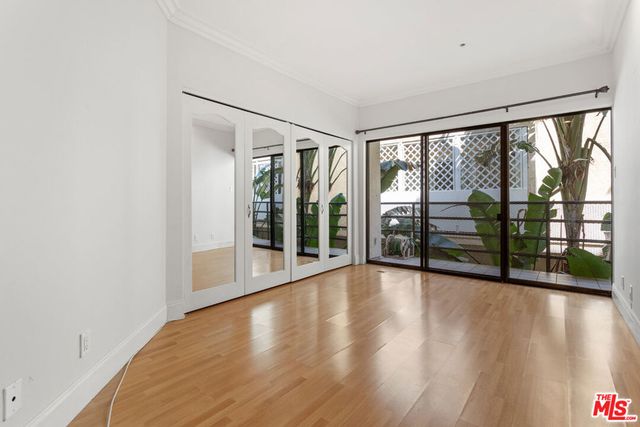 1201 Larrabee Street 206, West Hollywood, CA 90069