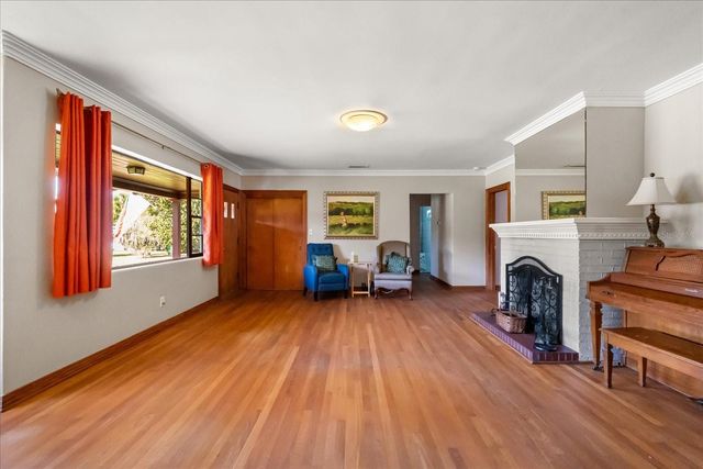 205 SURPRISE DRIVE, Winter Garden, FL 34787