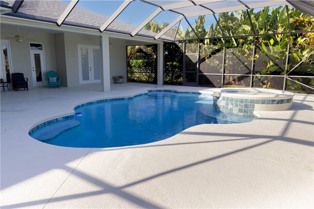 1504 Eagles Circle, Sebastian, FL 32958