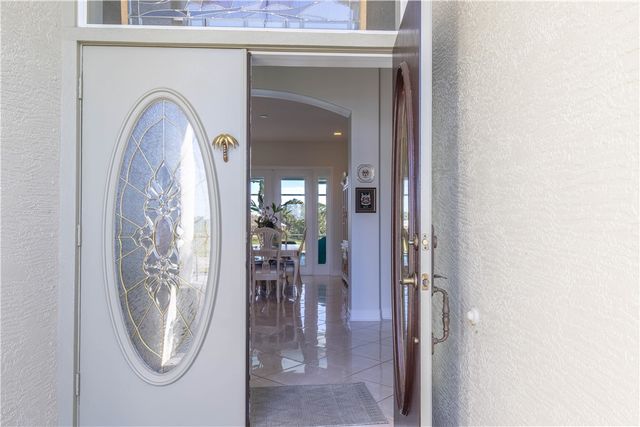 1504 Eagles Circle, Sebastian, FL 32958