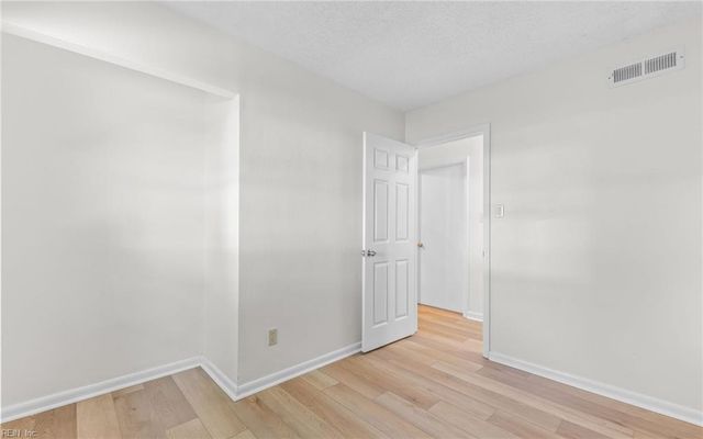3073 Pewter RD, Virginia Beach, VA 23452