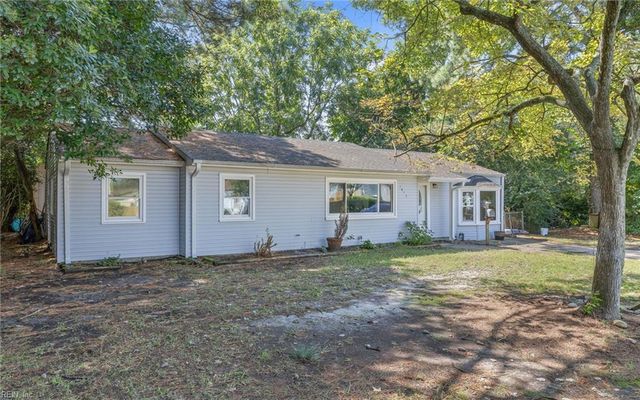 3073 Pewter RD, Virginia Beach, VA 23452