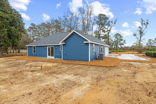 3652 Bethel Chapel Rd., Loris, SC 29569