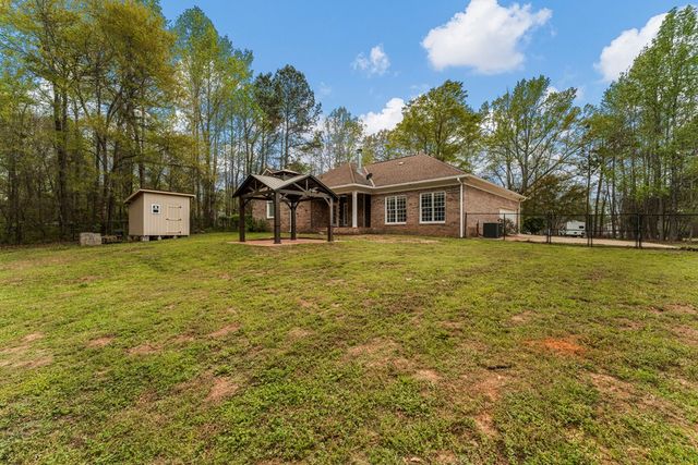 1643 Ossahatchee Creek Drive, Ellerslie, GA 31807