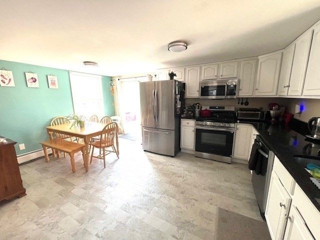 132 Pleasant St, Fairhaven, MA 02719