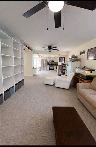 132 Pleasant St, Fairhaven, MA 02719