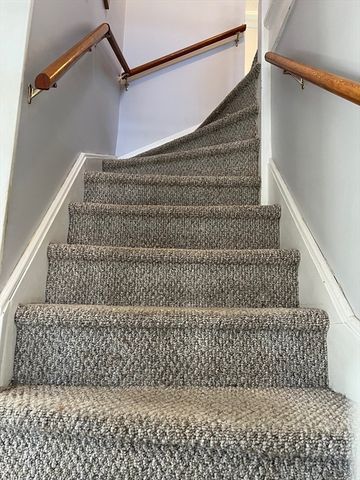 132 Pleasant St, Fairhaven, MA 02719