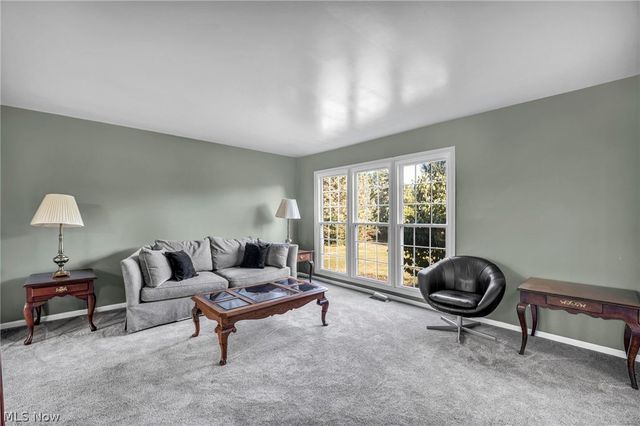 3045 Irena Lane, Twinsburg, OH 44087