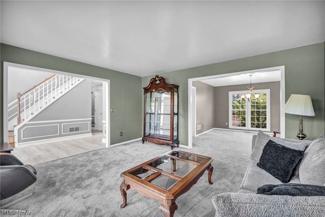 3045 Irena Lane, Twinsburg, OH 44087