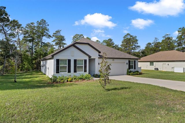 15 LONE PINE STREET, Homosassa, FL 34446