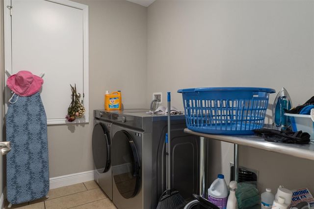 15 LONE PINE STREET, Homosassa, FL 34446