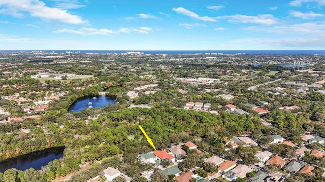 138 Newcastle Drive, Jupiter, FL 33458