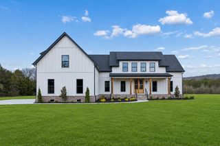 9665 McKee Rd, Lascassas, TN 37085