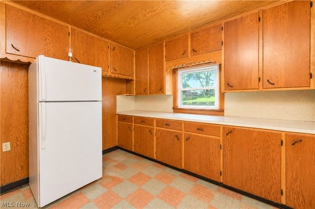 12201 King Church Avenue NW, Uniontown, OH 44685
