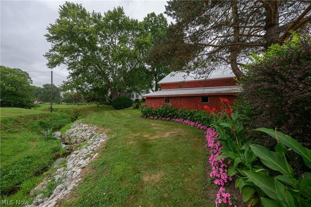 12201 King Church Avenue NW, Uniontown, OH 44685