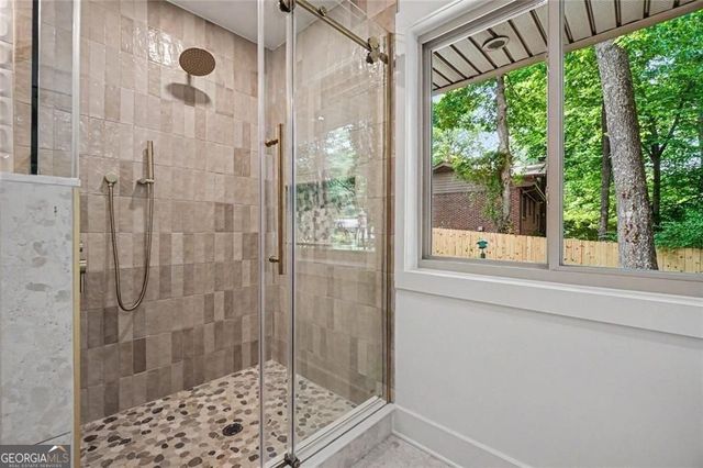 2700 Hawaii Court, Decatur, GA 30033