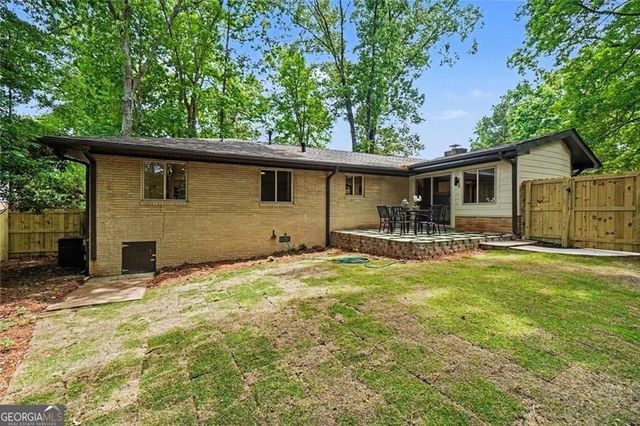 2700 Hawaii Court, Decatur, GA 30033