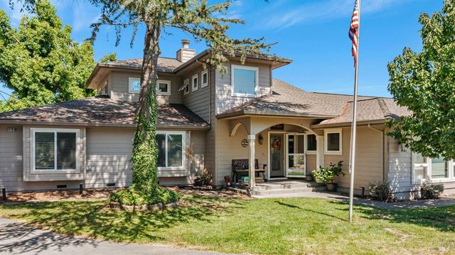 4100 Bisordi Ln, Santa Rosa, CA 95439