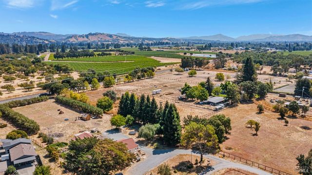 4100 Bisordi Ln, Santa Rosa, CA 95439